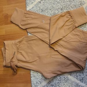 Women's Camel Ascend Joggers - Small